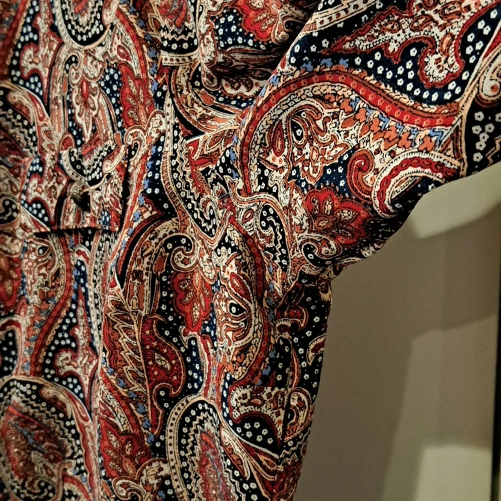 Laura Scott paisley button down Multicolor V neck casual Blouse size L